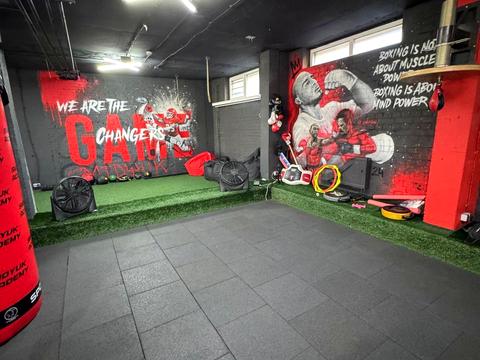 комерційна за адресою Звіринецька вул., 47