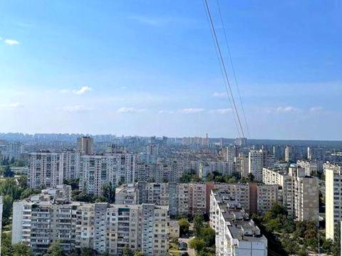 квартира за адресою Володимира Івасюка просп. (Героїв Сталінграду), 53-Б
