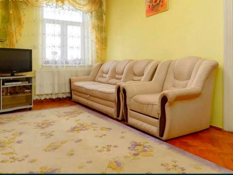 квартира за адресою Донецька вул., 1