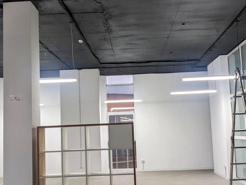 комерційна за адресою Проскурівського підпілля вул., 61