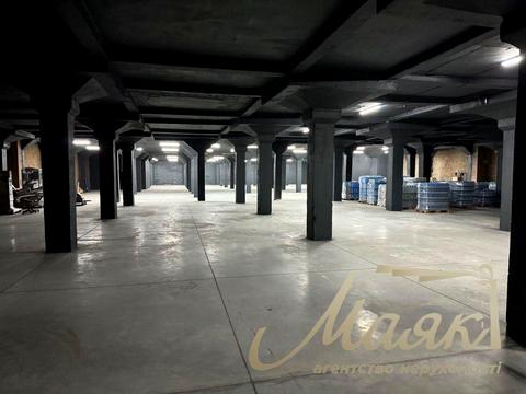 комерційна за адресою Костянтинівська вул., 66