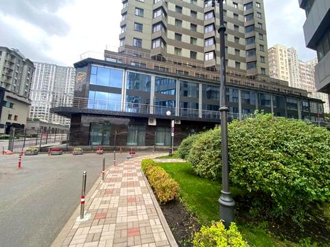 коммерческая по адресу Андрея Верхогляда ул. (Михайла Драгомирова), 14-А