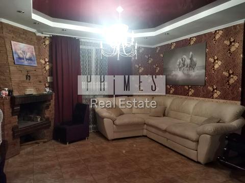 дом по адресу Добровольців вул.