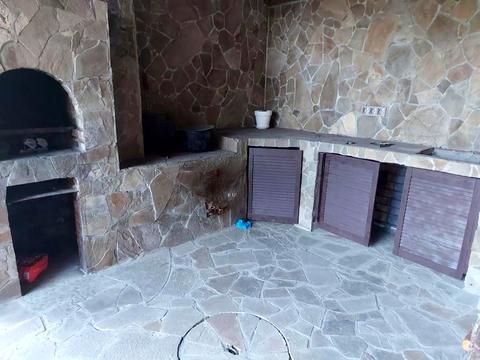 будинок за адресою Вишнева вул.