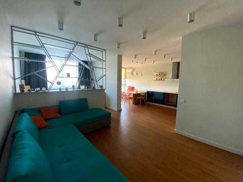 квартира за адресою Авіаконструктора Ігоря Сікорського вул. (Танкова), 1-А