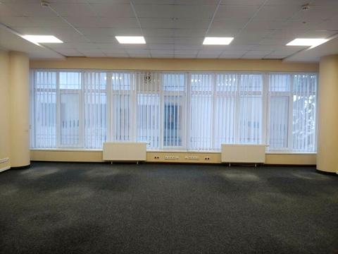 комерційна за адресою Кловський узвіз (Кловський), 7а