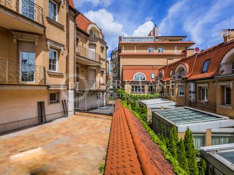 будинок за адресою Садово-Ботанічна вул. (Тимірязєвська), 30