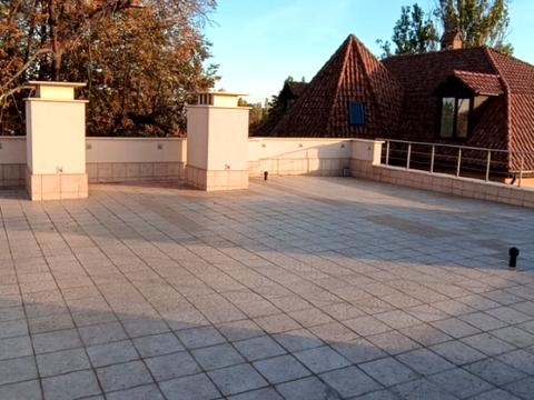 будинок за адресою Дачна вул., 8а