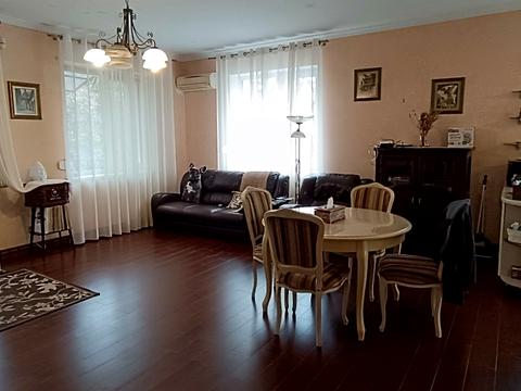 будинок за адресою 10-та Лінія вул.