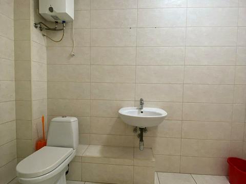 комерційна за адресою Мечникова вул., 19