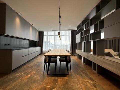 квартира за адресою Раїси Окіпної вул., 18