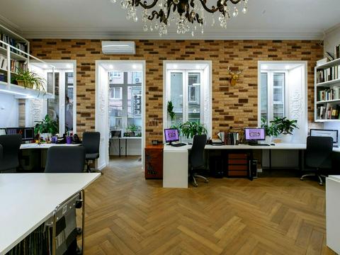 комерційна за адресою Шота Руставелі вул., 30-Б