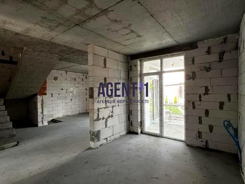будинок за адресою Кленова вул.