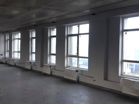 коммерческая по адресу Степана Бандеры просп. (Московський), 8г