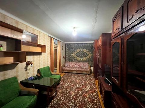 квартира за адресою Космонавтів вул., 21/1