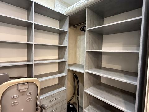 квартира по адресу Практичная ул., 8