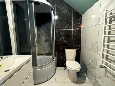 квартира по адресу Машинобудівників ул., 19/21