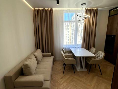 квартира за адресою Краснова вул., 1-А