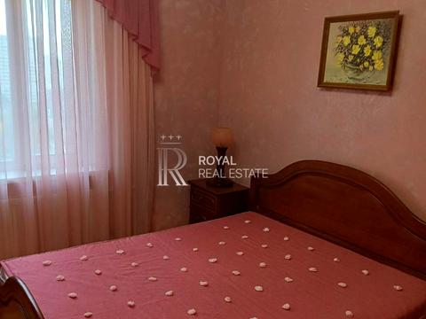 квартира за адресою Анни Ахматової вул., 6