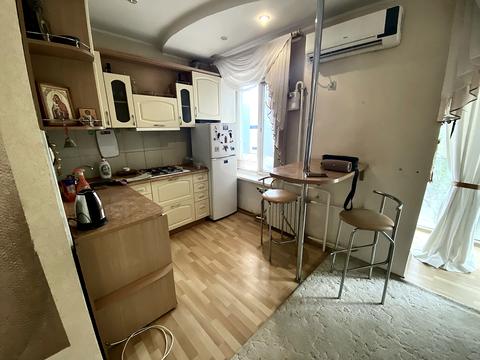 квартира за адресою Джохара Дудаєва вул. (Єсеніна), 9