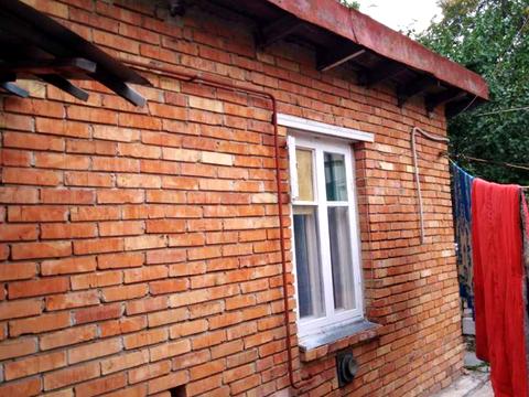 будинок за адресою вул. Заводська, 12