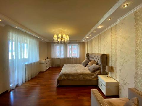 квартира за адресою Анни Ахматової вул., 13-Д