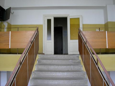 коммерческая по адресу Защитников Украины ул. (Леніна), 14