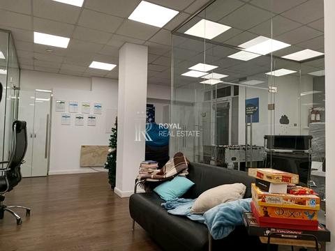 комерційна за адресою Київ, Василя Тютюнника вул. (Анрі Барбюса), 5-А