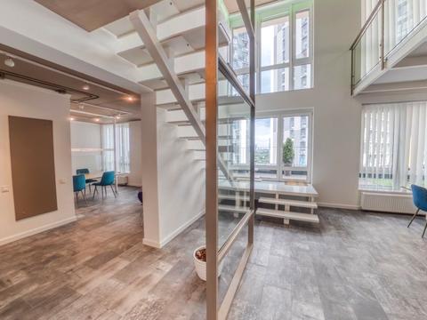 комерційна за адресою Зарічна вул., 6