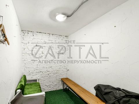 коммерческая по адресу Константиновская ул., 63/12
