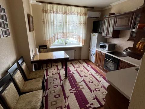квартира по адресу Олены Пчилки ул., 2