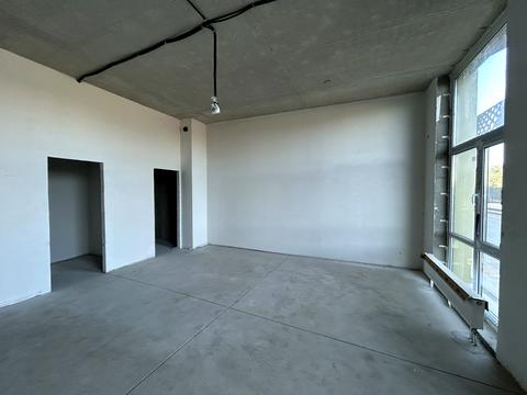 комерційна за адресою Краснова вул., 60