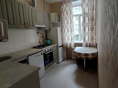 квартира за адресою Василя Тютюнника вул. (Анрі Барбюса), 32
