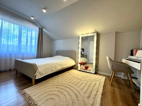 дом по адресу Львовская ул.