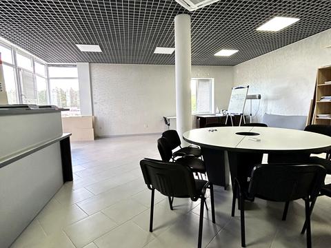 комерційна за адресою Поповича, 8А/1