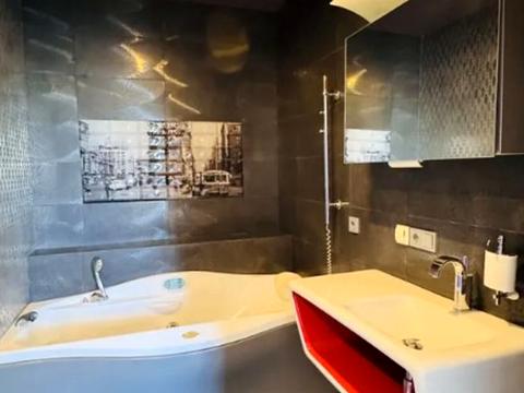 квартира за адресою Хорива вул., 39-41А