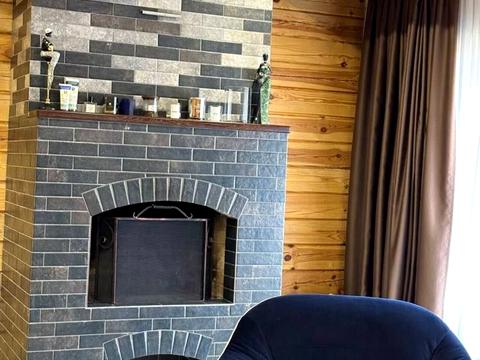 будинок за адресою Лісна вул