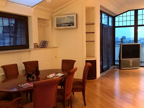 квартира по адресу Круглоуниверситетская ул., 18/2