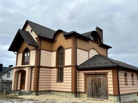 будинок за адресою Юності