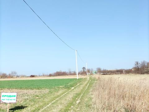 участок по адресу Черняхівського