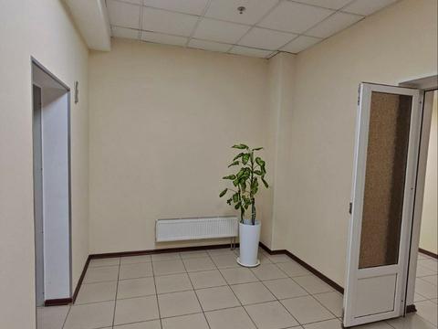 комерційна за адресою Антоновича вул. (Горького), 172