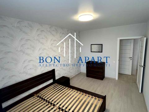 квартира за адресою Віктора Некрасова вул. (Північно-Сирецька), 10