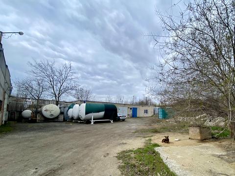 комерційна за адресою Казарського вул., 1/2