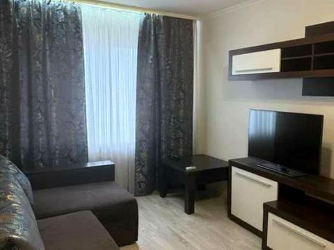 квартира за адресою Софії Русової вул., 3