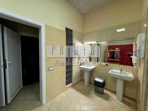 коммерческая по адресу Евгения Коновальца ул. (Щорса), 32-Б