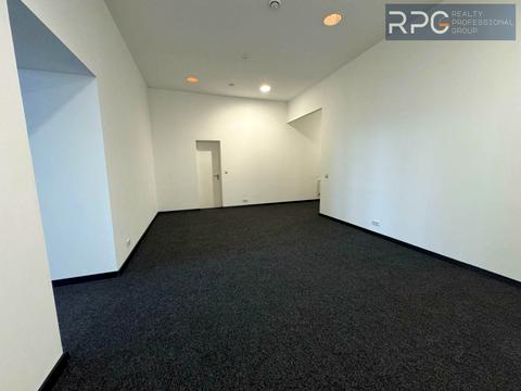 комерційна за адресою Музейний пров., 4