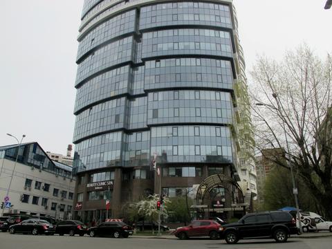 комерційна за адресою Кловський узвіз, 7