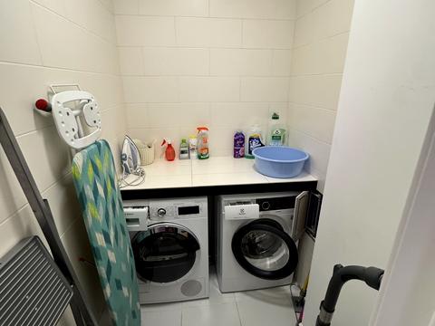 квартира за адресою Анни Ахматової вул., 22