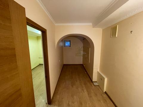 комерційна за адресою Голосіївський просп. (40-річчя Жовтня), 114 к2