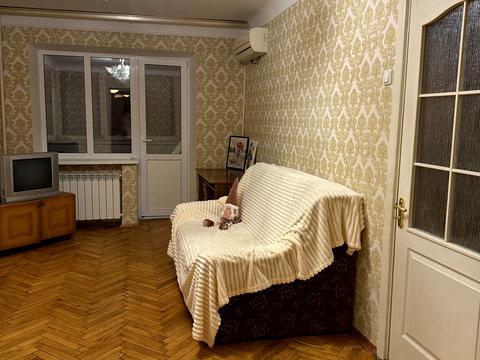 квартира по адресу Строителей ул., 8